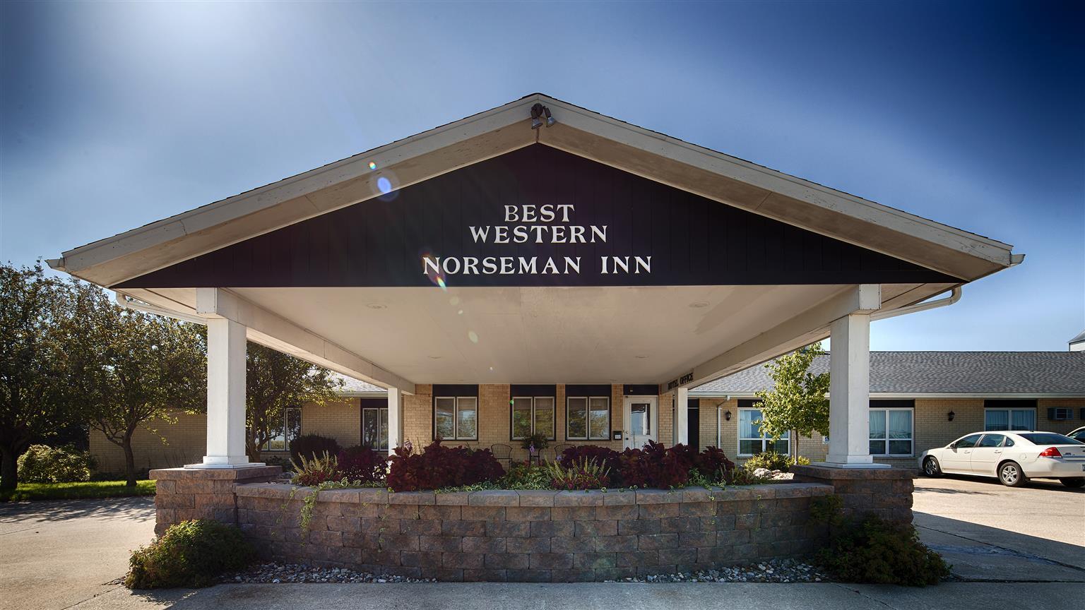 Super 8 By Wyndham Williams Hotel Kültér fotó